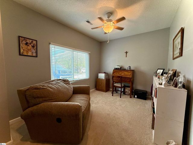 20 Lantern Lane, Greer, SC 29651