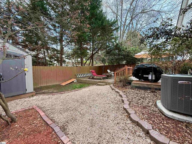 20 Lantern Lane, Greer, SC 29651