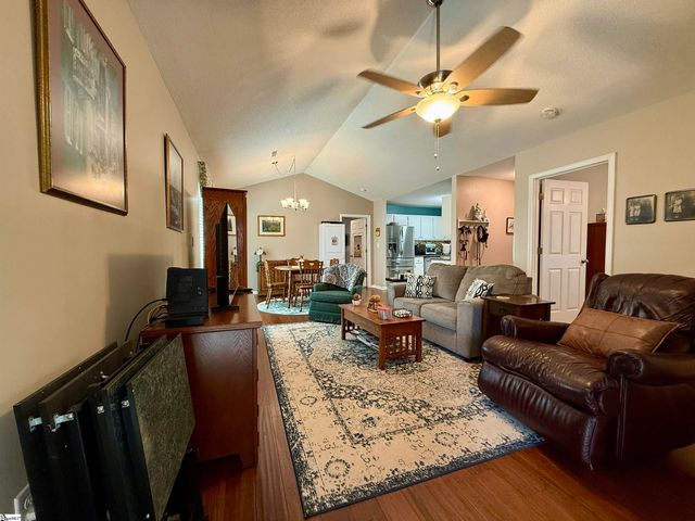 20 Lantern Lane, Greer, SC 29651