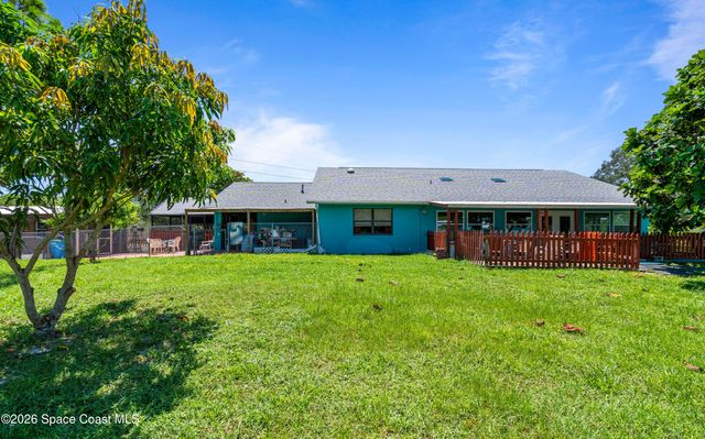 4720 Sand Point Road, Grant, FL 32949