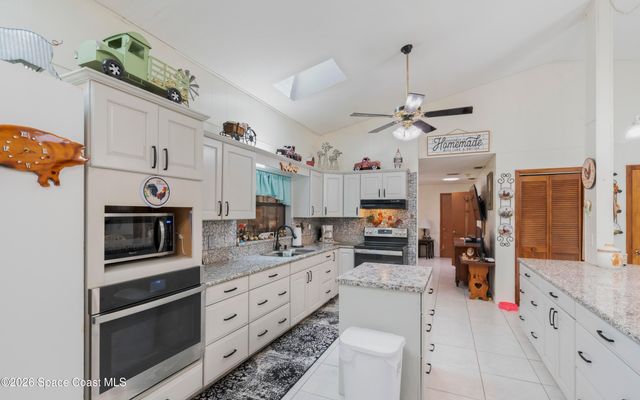 4720 Sand Point Road, Grant, FL 32949