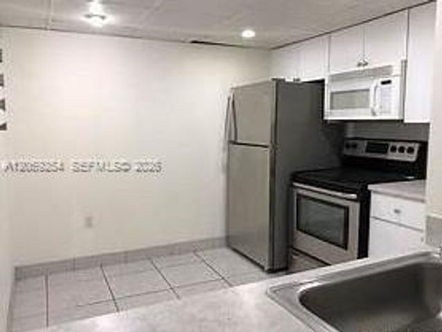 555 NE 15th Street 20E, Miami, FL 33132