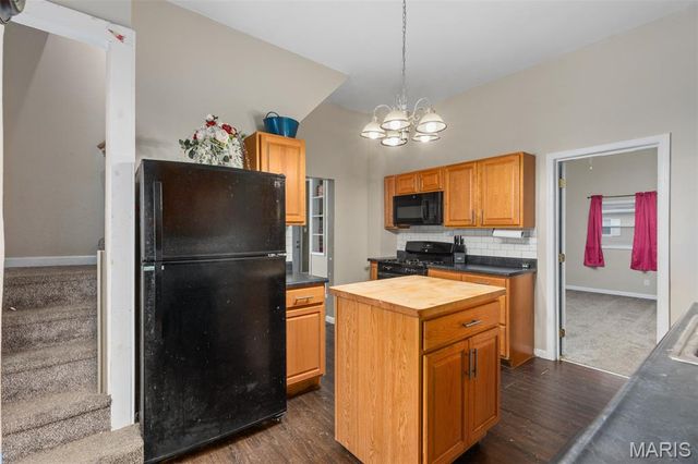 111 W 4th South Street, Mount Olive, IL 62069