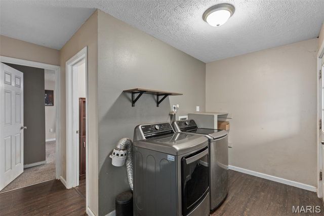 111 W 4th South Street, Mount Olive, IL 62069