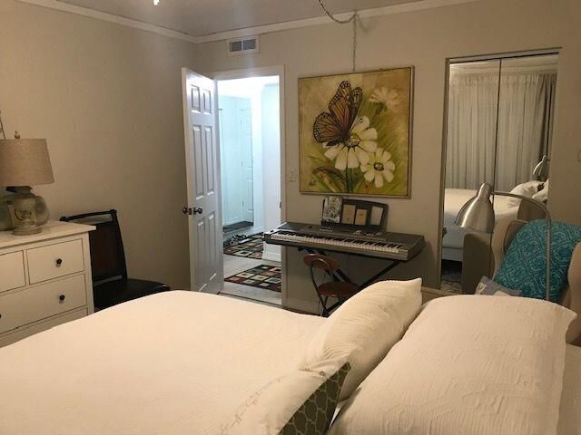 2566 Garden Drive S 307, Lake Worth, FL 33461