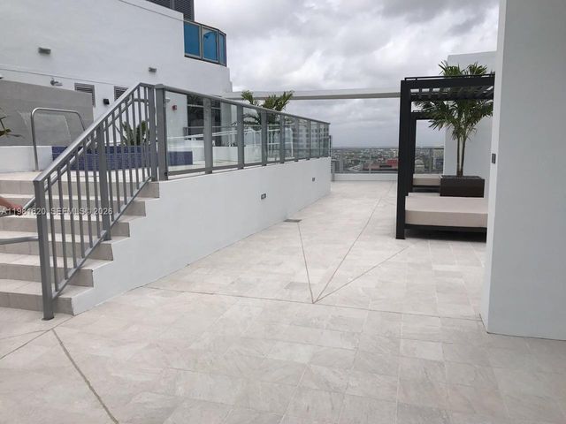 1010 SW 2ND AVE 607, Miami, FL 33130