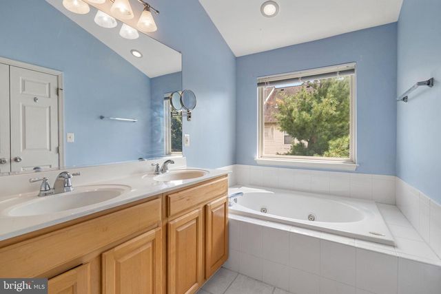 4109 LECLAIR CT, Fairfax, VA 22033