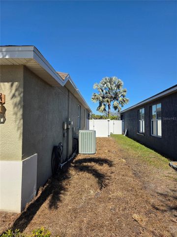 5202 72ND STREET E, Palmetto, FL 34221