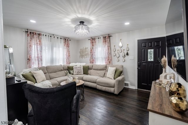 404 Cranford Ave, Linden City, NJ 07036