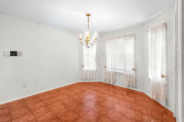 1304 Shawnee Road, Red Oak, TX 75165