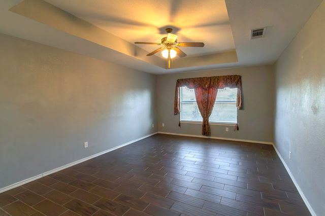 1304 Shawnee Road, Red Oak, TX 75165