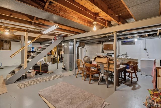 77 Norwood Drive, West Seneca, NY 14224