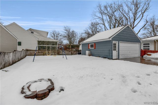 77 Norwood Drive, West Seneca, NY 14224