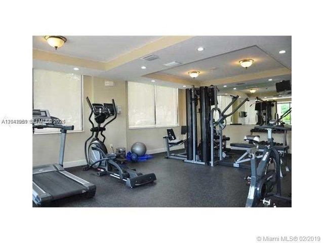 3590 Coral Way 902, Miami, FL 33145