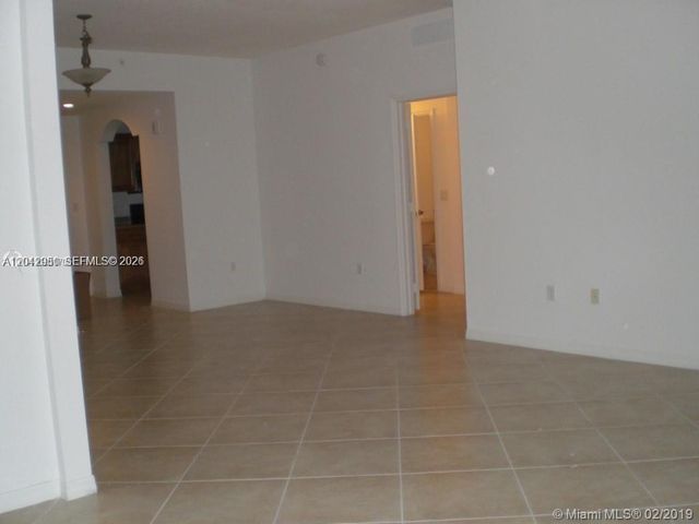 3590 Coral Way 902, Miami, FL 33145