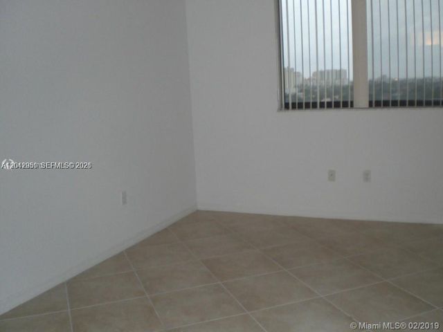 3590 Coral Way 902, Miami, FL 33145