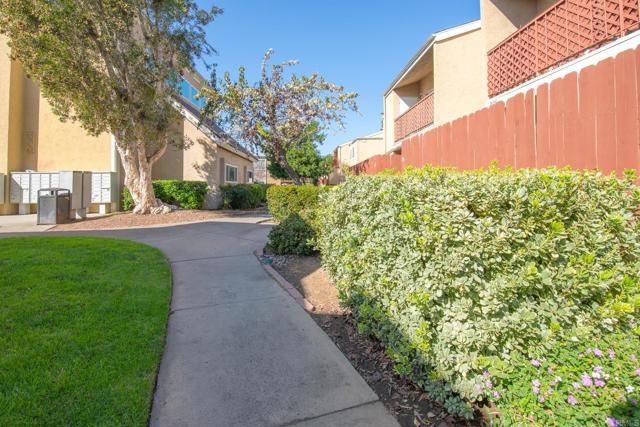 475 N Midway Drive 106, Escondido, CA 92027