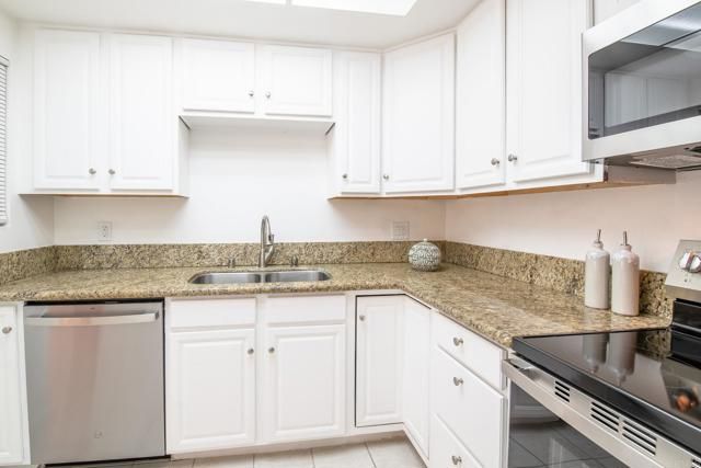 475 N Midway Drive 106, Escondido, CA 92027