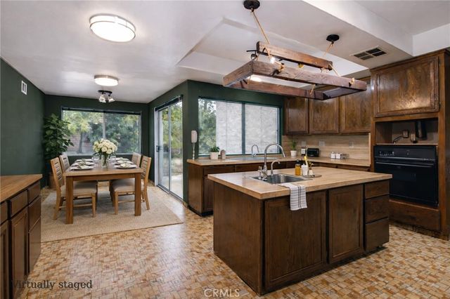 11050 Baile Avenue, Chatsworth, CA 91311