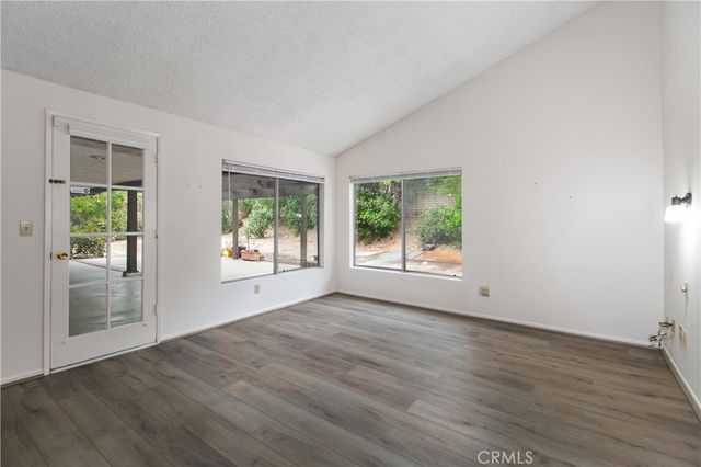 11050 Baile Avenue, Chatsworth, CA 91311