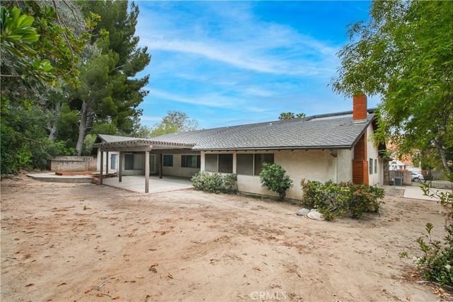 11050 Baile Avenue, Chatsworth, CA 91311