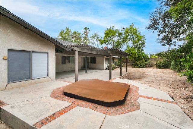 11050 Baile Avenue, Chatsworth, CA 91311