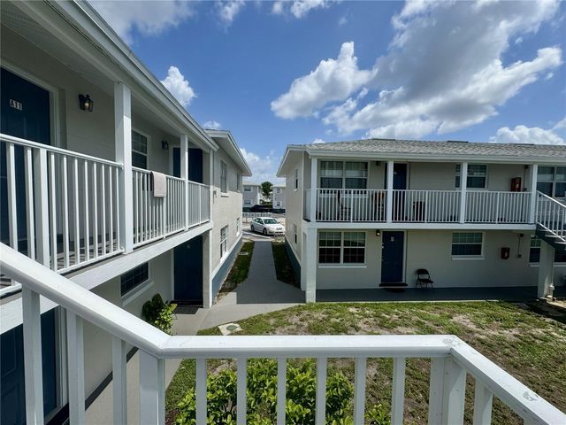 1400 EUDORA ROAD D35, Mount Dora, FL 32757