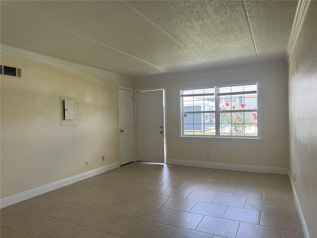 1400 EUDORA ROAD D35, Mount Dora, FL 32757