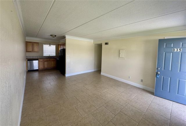 1400 EUDORA ROAD D35, Mount Dora, FL 32757