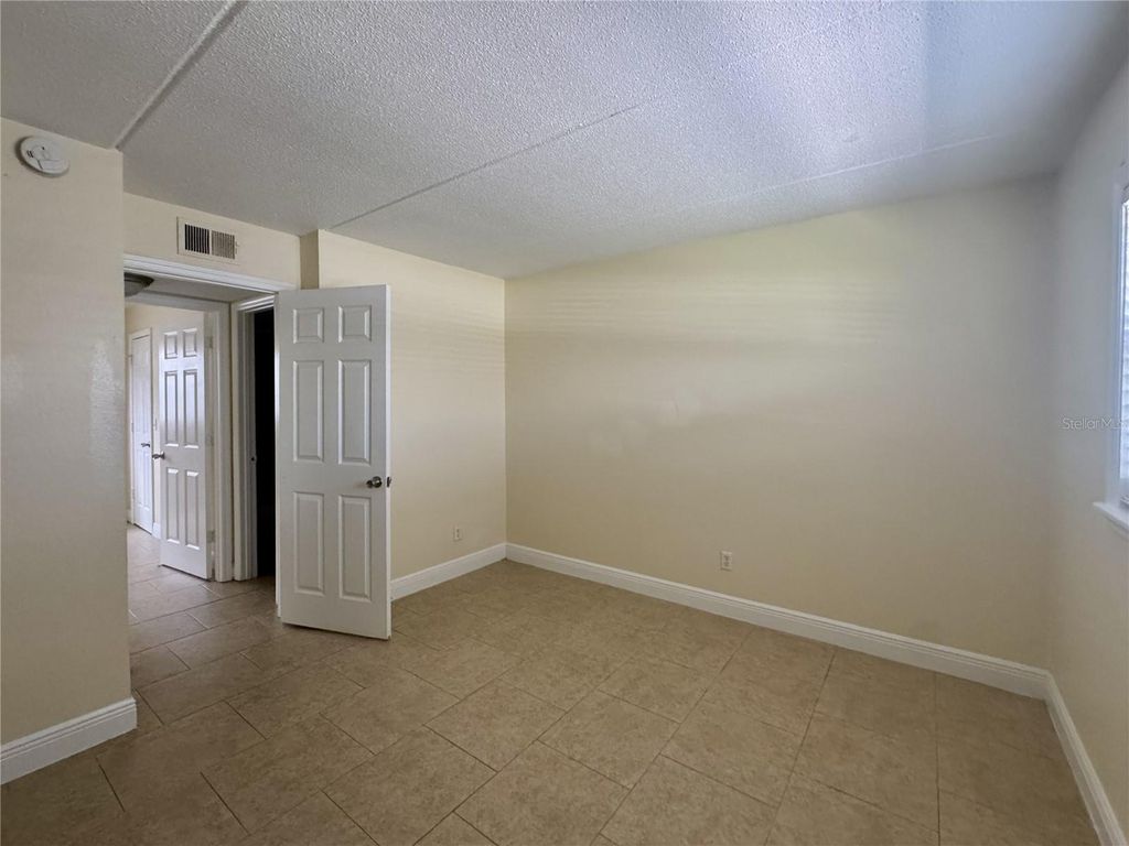 Image 17 of property listing at 1400 EUDORA ROAD D35, Mount Dora, FL 32757