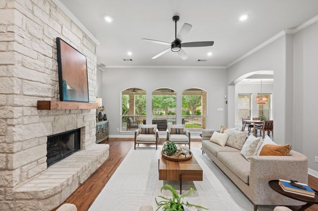 806 Overlook BND, Leander, TX 78641
