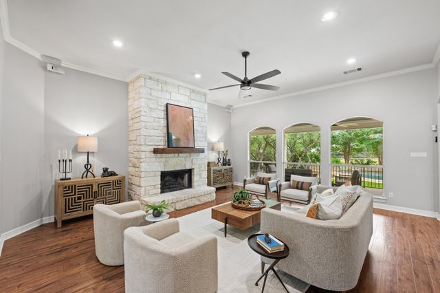 806 Overlook BND, Leander, TX 78641