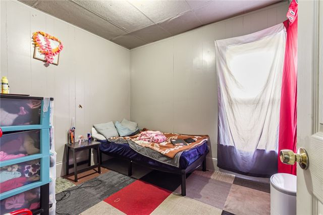 626 Jay St, Rochester, NY 14611