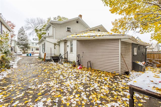 626 Jay St, Rochester, NY 14611