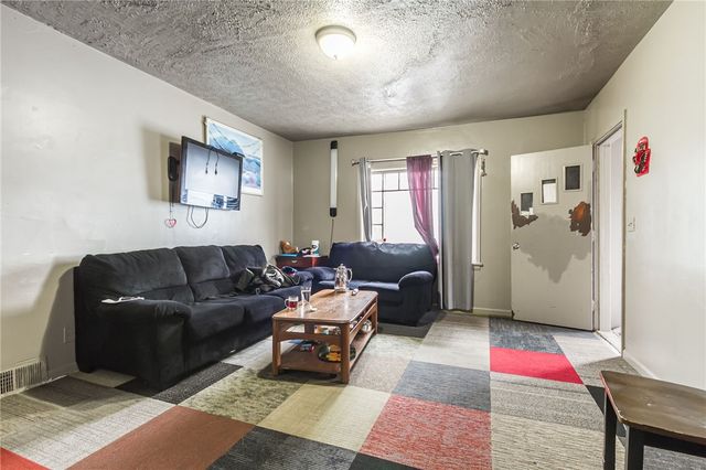 626 Jay St, Rochester, NY 14611