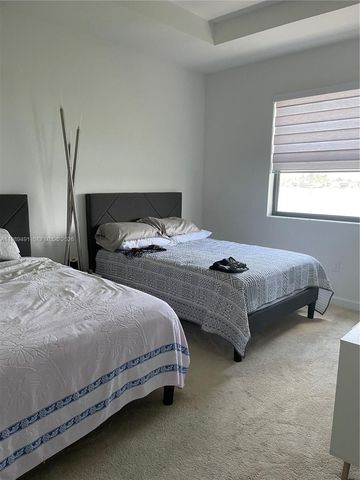 20548 NE 5th Pl, Miami, FL 33179