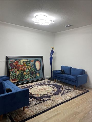 20548 NE 5th Pl, Miami, FL 33179