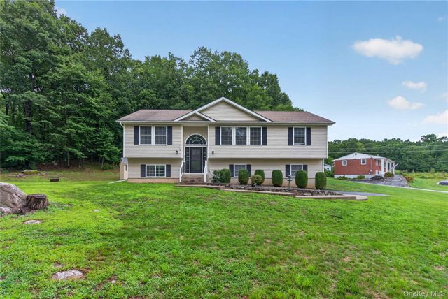291 Huckleberry Turnpike, Wallkill, NY 12589