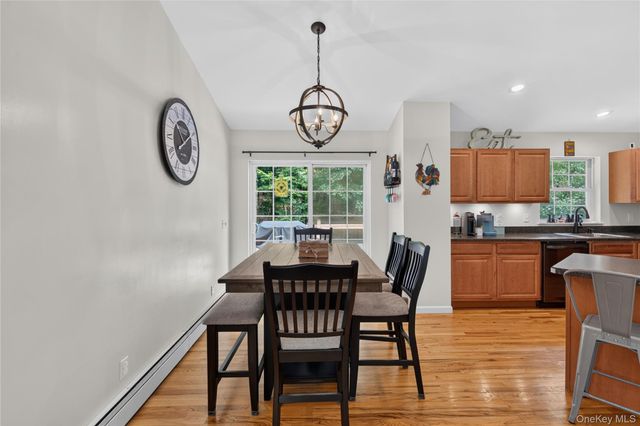291 Huckleberry Turnpike, Wallkill, NY 12589