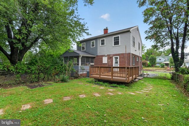 2113 ROLLINS DR, Alexandria, VA 22307
