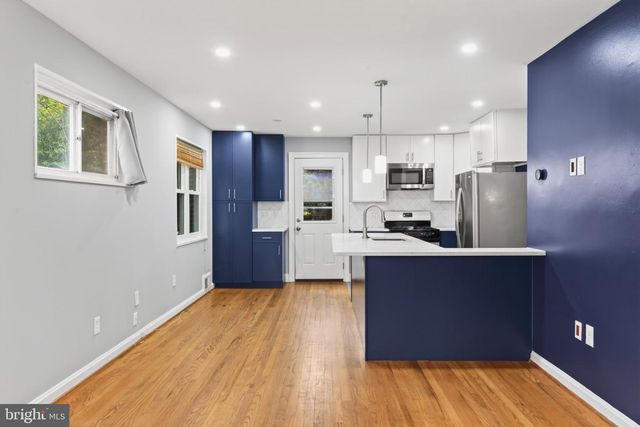 2113 ROLLINS DR, Alexandria, VA 22307
