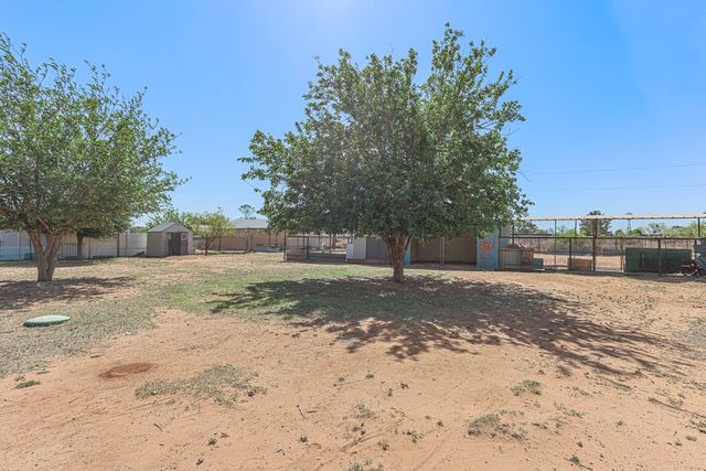 6708 E County Rd 98, Midland, TX 79706