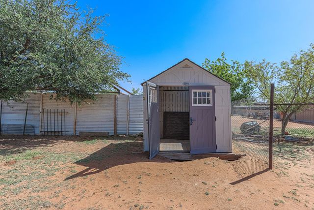 6708 E County Rd 98, Midland, TX 79706