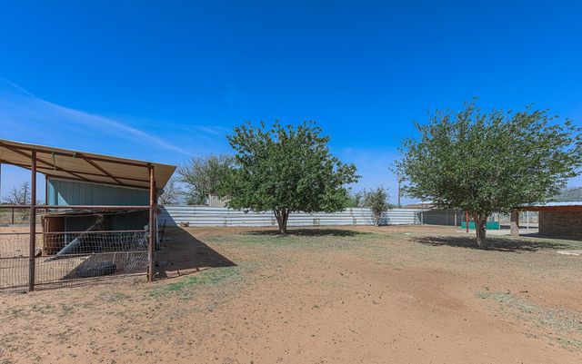 6708 E County Rd 98, Midland, TX 79706