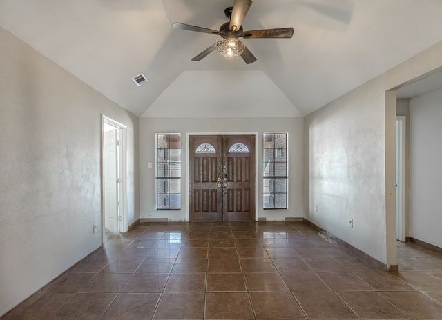 6708 E County Rd 98, Midland, TX 79706