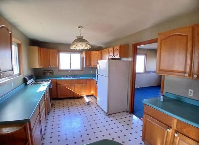 W5805 Block Dr, Minong, WI 54859