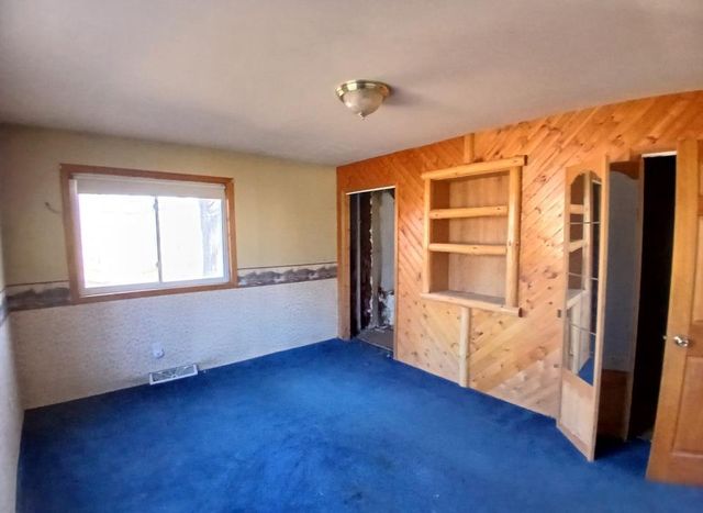 W5805 Block Dr, Minong, WI 54859