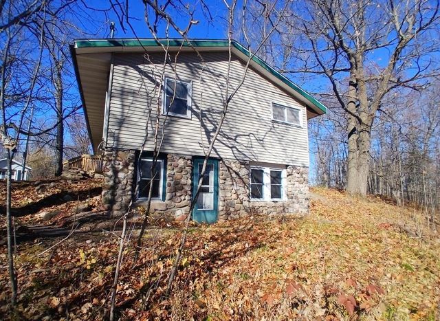 W5805 Block Dr, Minong, WI 54859