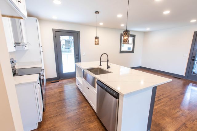 204 Weldon Dr, Hermitage, TN 37076