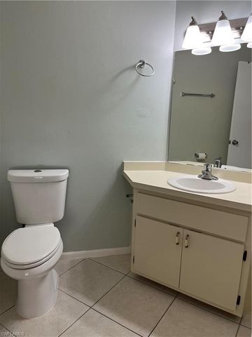 1708 Kings Lake BLVD 204, Naples, FL 34112